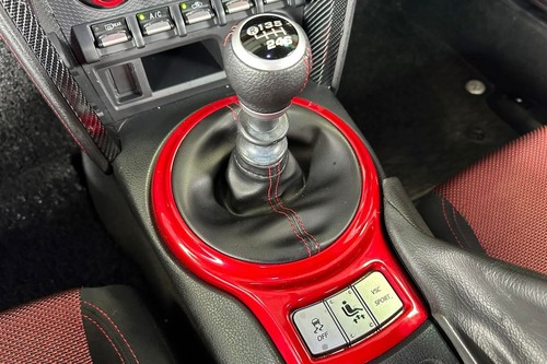 Used 2016 Toyota 86 MT