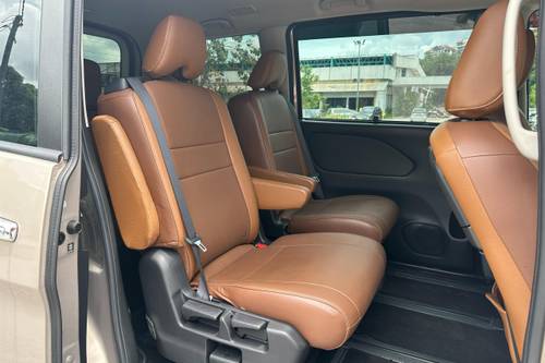 Used 2018 Nissan Serena 2.0L Highway Star