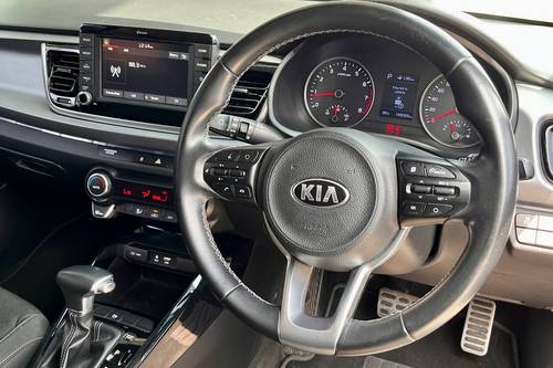 2019 Kia Rio 1.4 fullspec Terpakai