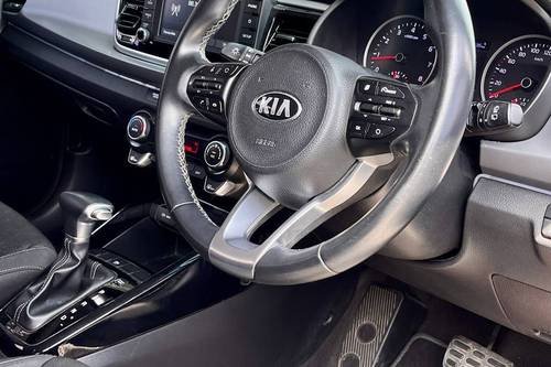 2019 Kia Rio 1.4 fullspec Terpakai