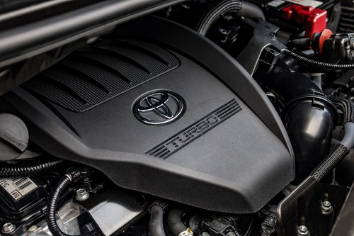 Used 2023 Toyota Vellfire 2.4T Premium