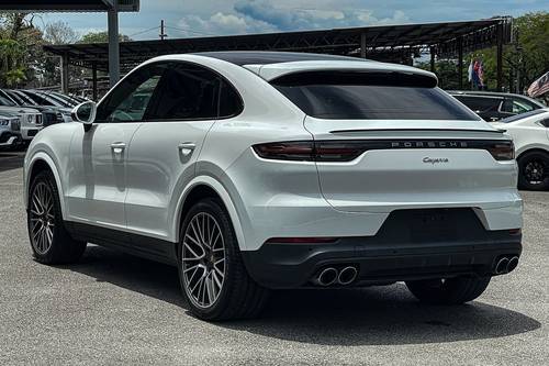 2020 Porsche Cayenne S Terpakai