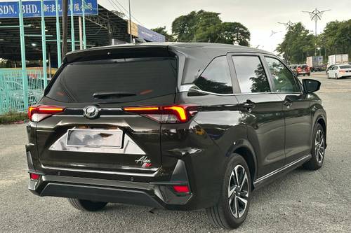2023 Perodua Alza 1.5L AV Terpakai