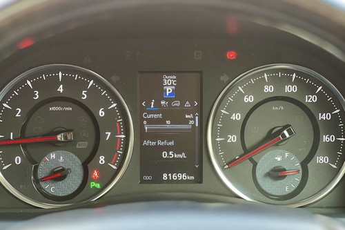 2016 Toyota Vellfire 2.5L Terpakai