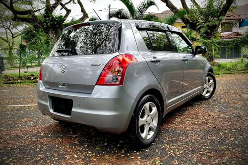 Second hand 2011 Suzuki Swift 1.5L 