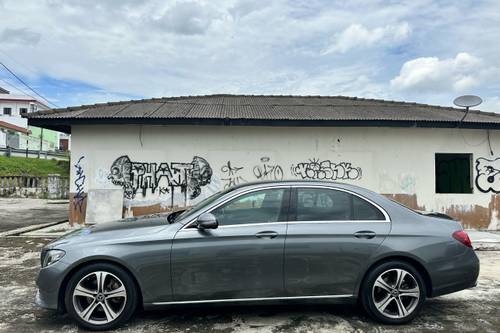 2019 Mercedes Benz E-Class Saloon E200 2.0  lama