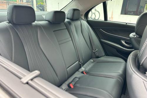 2019 Mercedes Benz E-Class Saloon E200 2.0 Terpakai