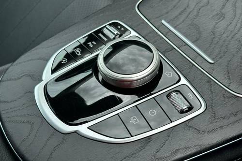 2019 Mercedes Benz E-Class Saloon E200 2.0 Terpakai