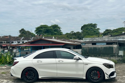 2015 Mercedes Benz CLA-Class Coupe 45 AMG 4MATIC  lama