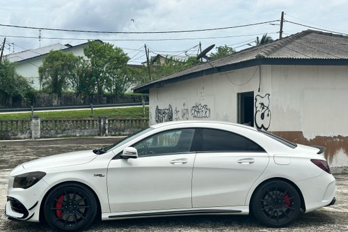 Terpakai 2015 Mercedes Benz CLA-Class Coupe 45 AMG 4MATIC untuk Dijual