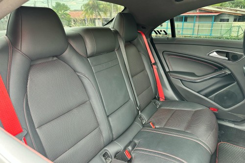 2015 Mercedes Benz CLA-Class Coupe 45 AMG 4MATIC Terpakai