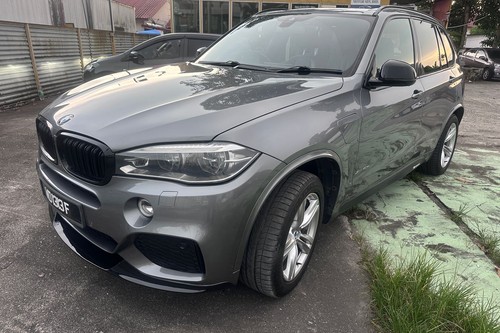 2017 BMW X5 2.0A Turbo Hybrid M Sport  lama
