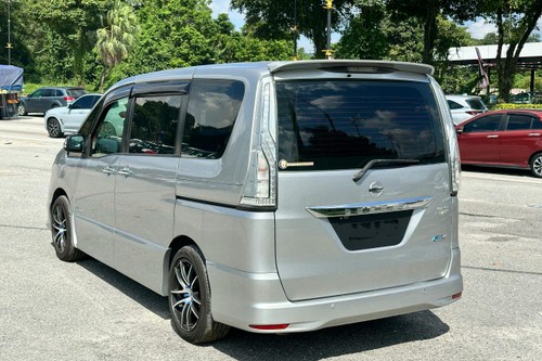 2016 Nissan Serena 2.0L Terpakai