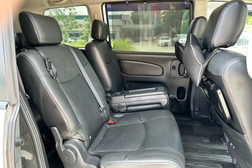 2016 Nissan Serena 2.0L Terpakai
