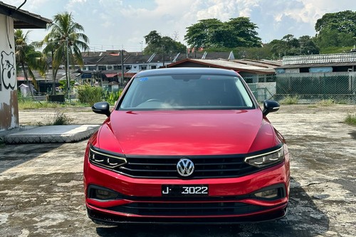 2022 Volkswagen Passat 2.0TSI Elegance  lama