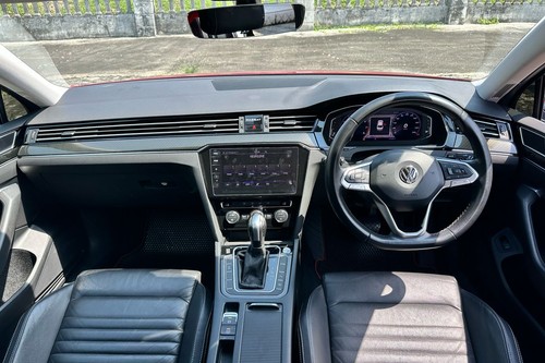 2022 Volkswagen Passat 2.0TSI Elegance Terpakai