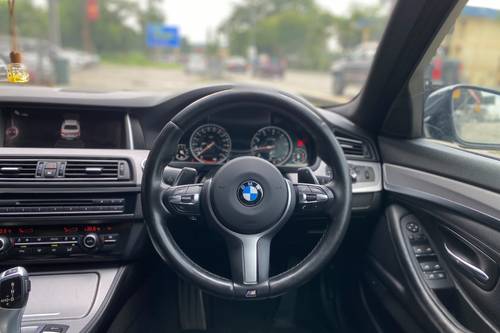 2019 BMW 5 Series Sedan 520i M Sport Terpakai