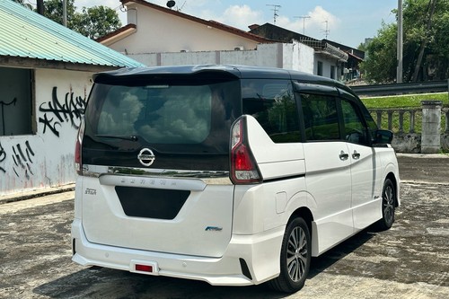 Used 2018 Nissan Serena 2.0L Premium Highway Star
