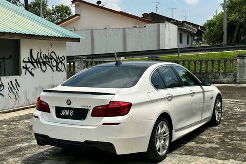 Used 2015 BMW 5 Series Sedan 520i
