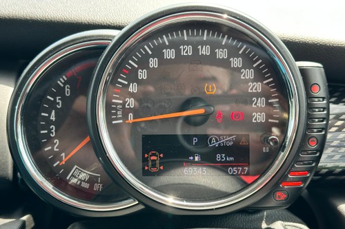 2016 MINI 3 Door Cooper S Terpakai