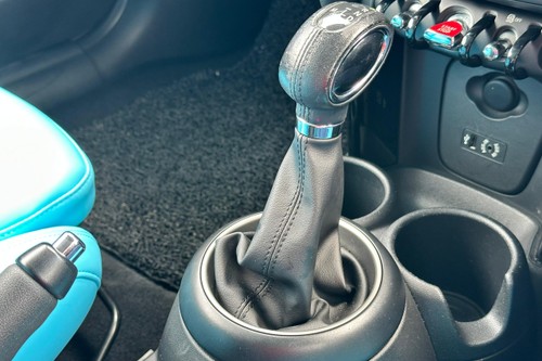 2016 MINI 3 Door Cooper S Terpakai