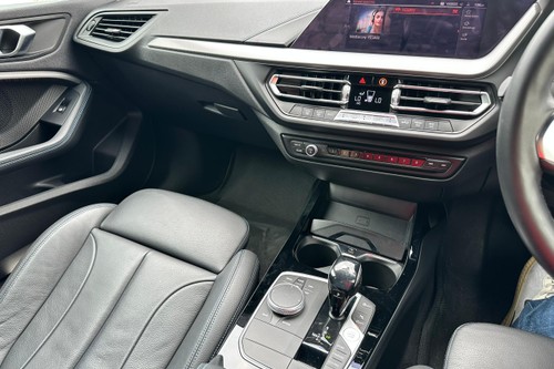 2020 BMW 2 Series Gran Coupe 218i M Sport Terpakai