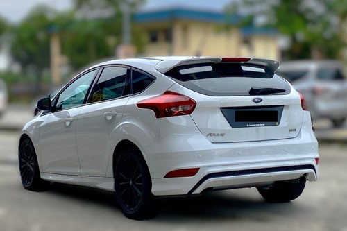 2015 Ford Focus Trend Terpakai