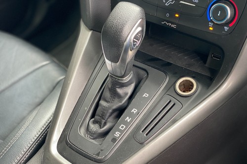 2015 Ford Focus Trend Terpakai