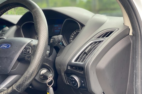 2015 Ford Focus Trend Terpakai