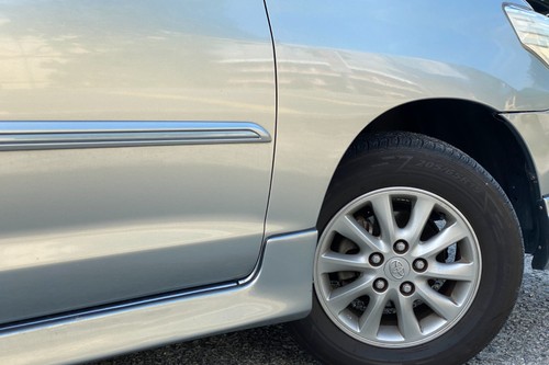 2012 Toyota Innova 2.0 G AT Terpakai