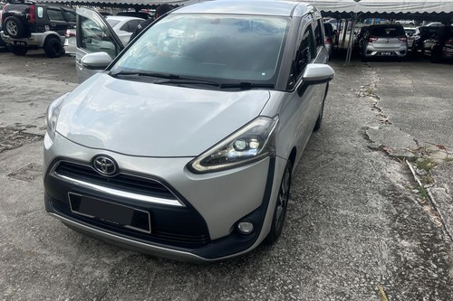 Old 2018 Toyota Sienta 1.5 V AT