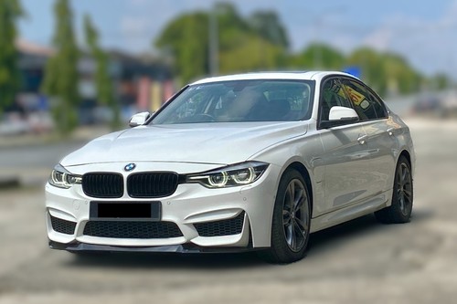 Second hand 2016 BMW 3 Series Sedan 330e 