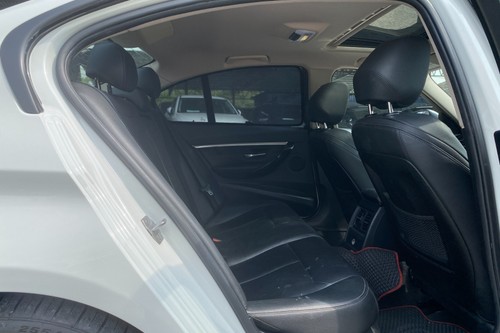 Used 2016 BMW 3 Series Sedan 330e