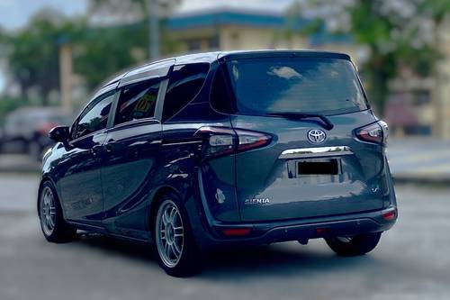 Used 2019 Toyota Sienta 1.5 V AT