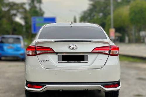 2021 Toyota Vios 1.5 E AT Terpakai