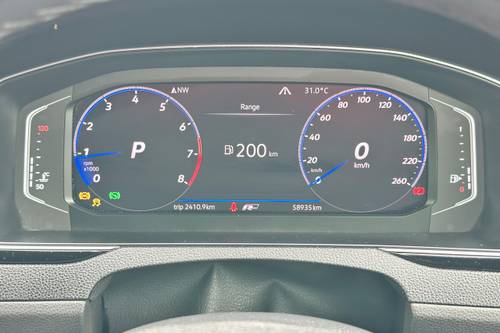 2021 Volkswagen Passat R-Line 2.0 TSI R-Line Terpakai