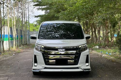 Used 2019 Toyota Noah 2.0