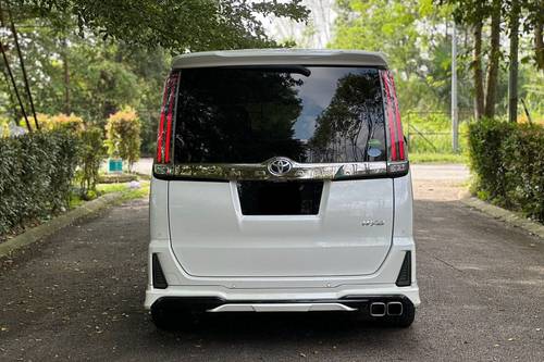 Used 2019 Toyota Noah 2.0