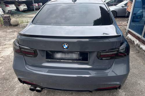2015 BMW 3 Series Sedan 316i Terpakai