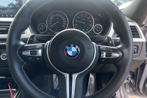 2015 BMW 3 Series Sedan 316i Terpakai