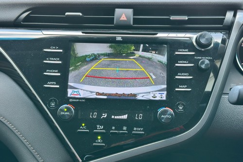 2021 Toyota Camry 2.5V Terpakai