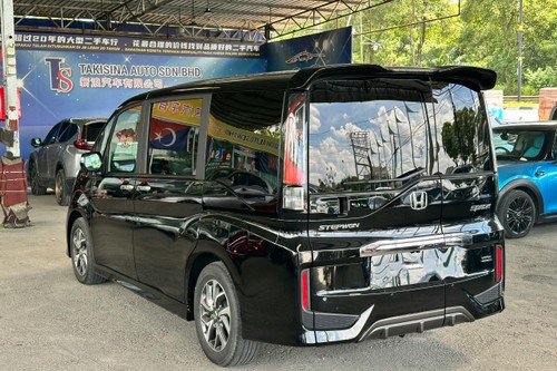 Terpakai 2017 Honda Step Wgn 1.5 untuk Dijual