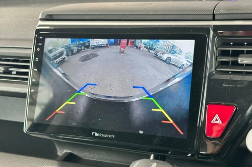 2017 Honda Step Wgn 1.5 Terpakai