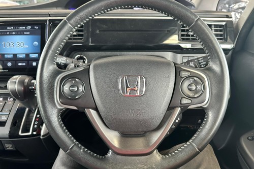 2017 Honda Step Wgn 1.5 Terpakai