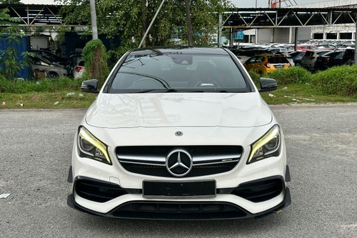 2017 Mercedes Benz CLA-Class Coupe 45 AMG 4MATIC Terpakai