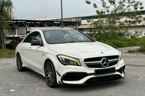 2017 Mercedes-Benz CLA45 2.0 AMG Facelift Terpakai