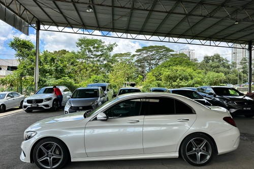 2018 Mercedes Benz C-Class Coupe 180 Terpakai