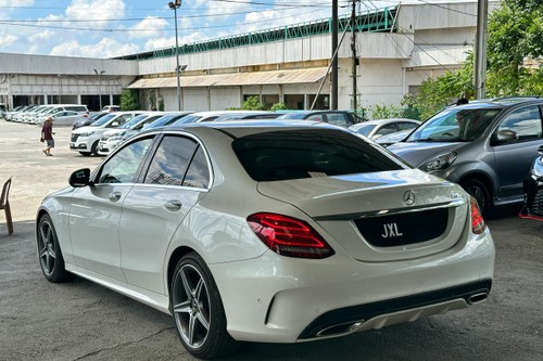 2018 Mercedes Benz C-Class Coupe 180 Terpakai
