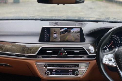 2017 BMW 7 Series Sedan 740Le xDrive Terpakai
