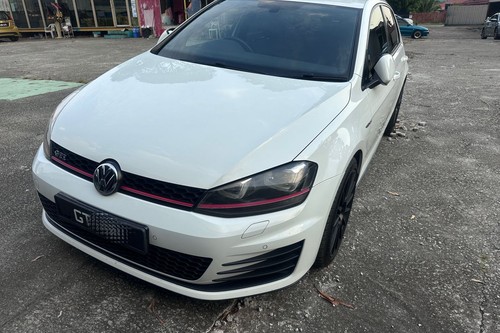 Used 2018 Volkswagen Golf 2.0L TSI GTI